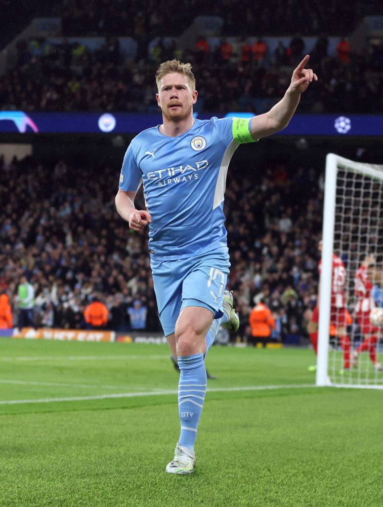 杜篮特篮下强打稳定胜局（杜兰特内线强攻锁定胜局）