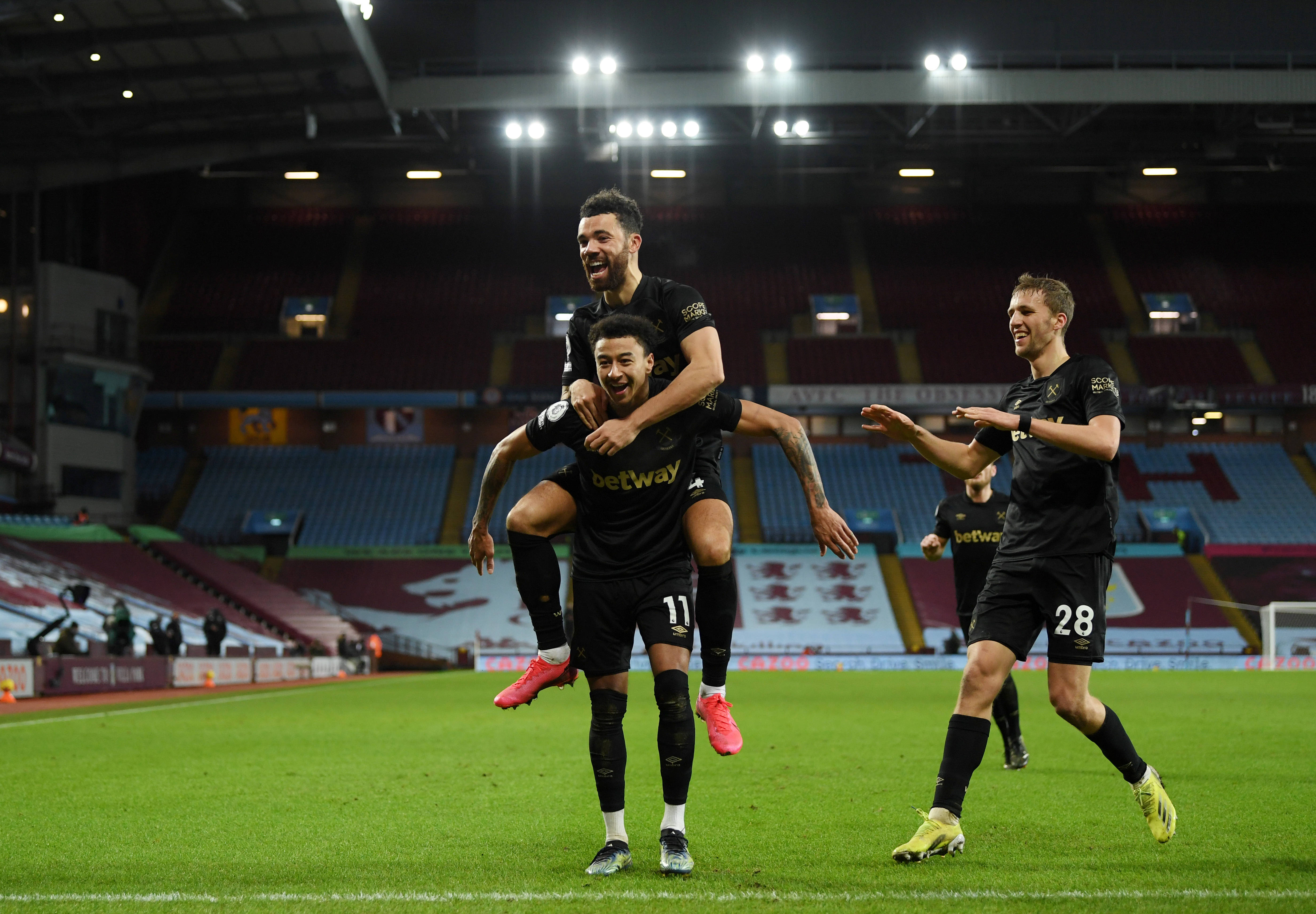 徐正源痛心中超排名，呼吁拯救中国足球尊严（徐正源为中超排名揪心，呼吁挽回中国足球尊严）