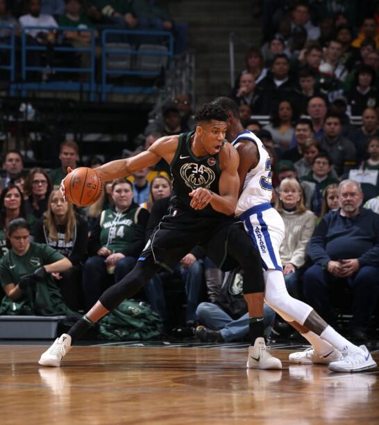 南方游客“滑雪自由”：当梦想照进现实（南方游客实现“滑雪自由”：梦想落地成真）