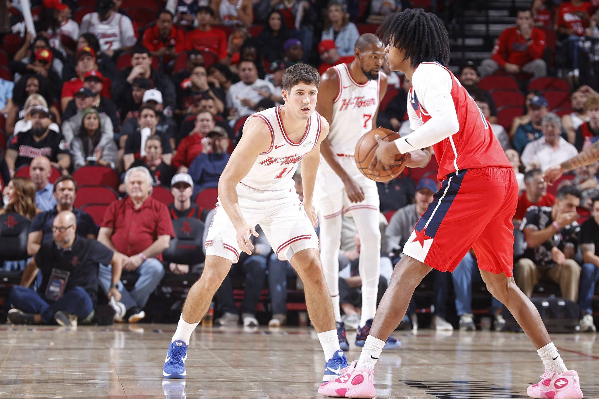 德保罗：梅西的表现无法解释，你只要尽情享受就行（德保罗：梅西的神奇无需解释，只管欣赏就好）