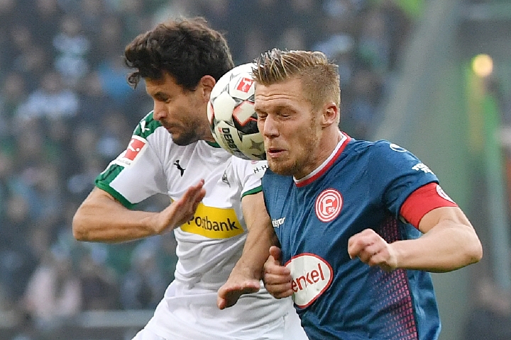 曼联拉什福德末段绝杀南安普顿（拉什福德补时绝杀，曼联力克南安普顿）