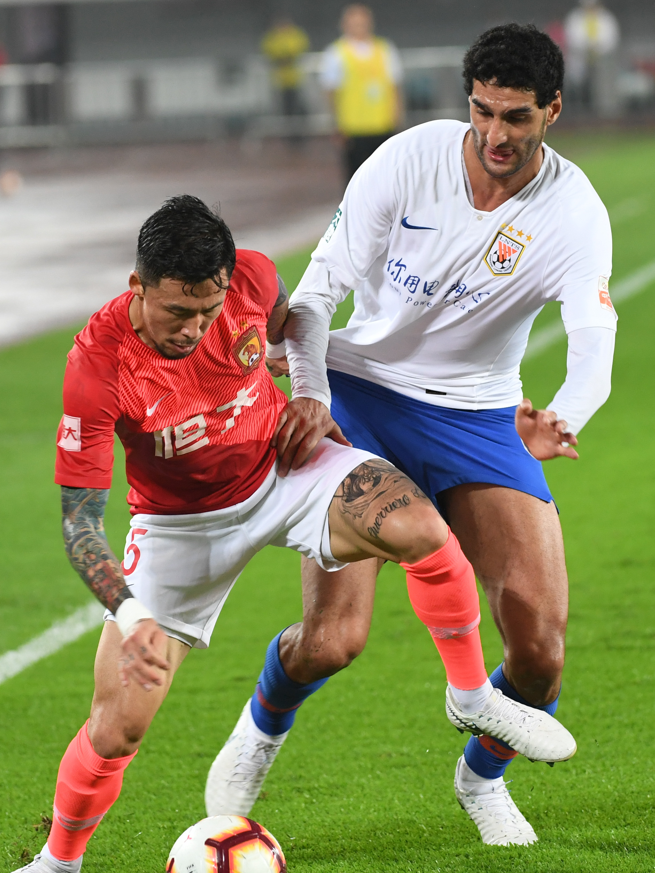 齐达内晒中国行照片：来中国遛了个弯，舒坦，下次还来（齐达内分享中国行照：来华走走挺舒坦，下次还想来）