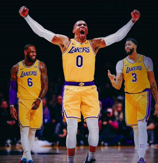 TA：巴萨重返诺坎普过程艰辛，距离完全“归家”仍前路漫长（TA：巴萨回归诺坎普之路艰难，距彻底“回家”仍任重道远）